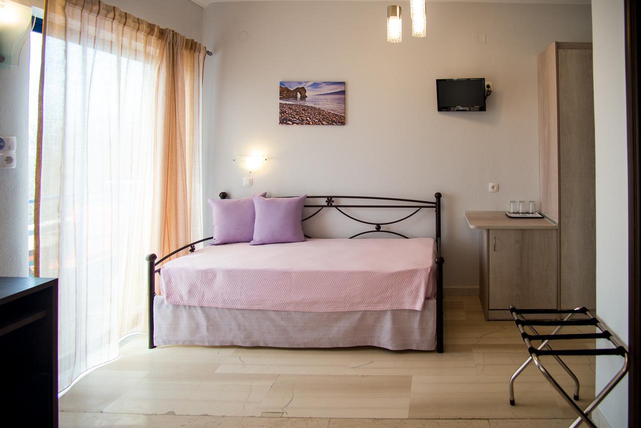 Galazio Limani - Rooms To Let Moudhros Exterior photo